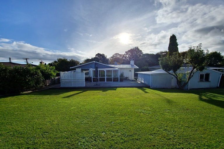 Photo of property in 19 Skerman Street, Marton, 4710