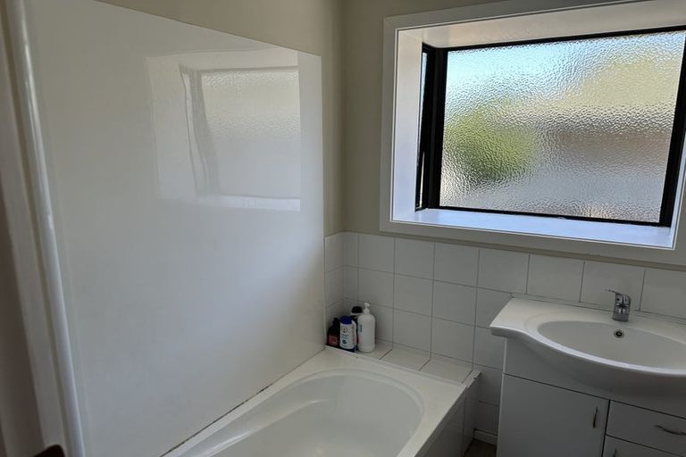 Photo of property in 195 Burwood Road, Burwood, Christchurch, 8083