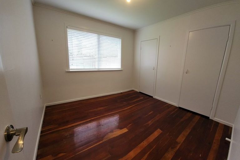 Photo of property in 292 Birkdale Road, Birkdale, Auckland, 0626