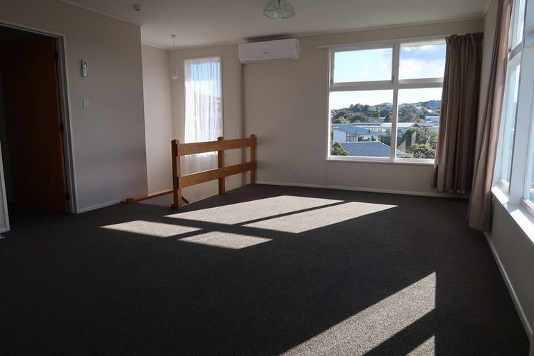 Photo of property in 44 Acacia Avenue, Maungaraki, Lower Hutt, 5010