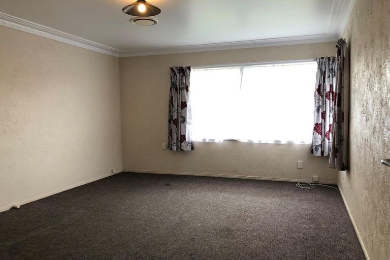 Photo of property in 58 Friedlanders Road, Manurewa, Auckland, 2102