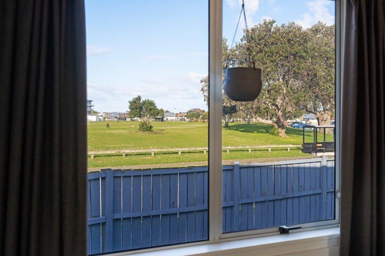 Photo of property in 304 Dickson Road, Papamoa Beach, Papamoa, 3118