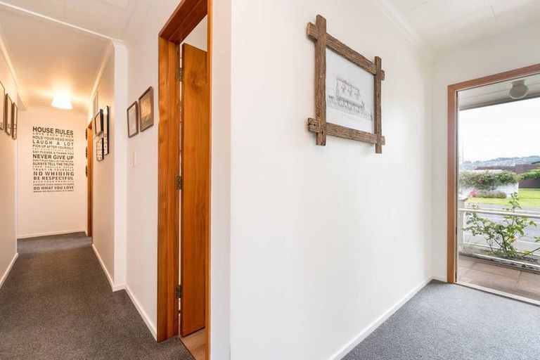 Photo of property in 86 Bay View Road, South Dunedin, Dunedin, 9012