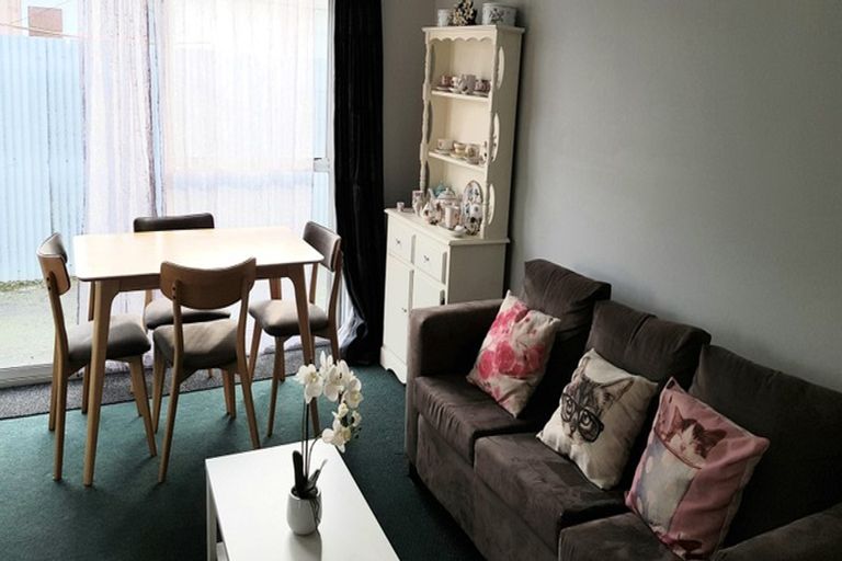 Photo of property in 1/40 Longfellow Street, Sydenham, Christchurch, 8023