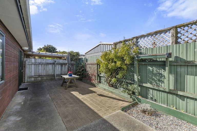 Photo of property in 24a Richmond Street, Petone, Lower Hutt, 5012
