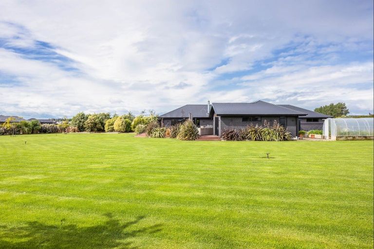 Photo of property in 5 Hampton Drive, Swannanoa, Kaiapoi, 7692