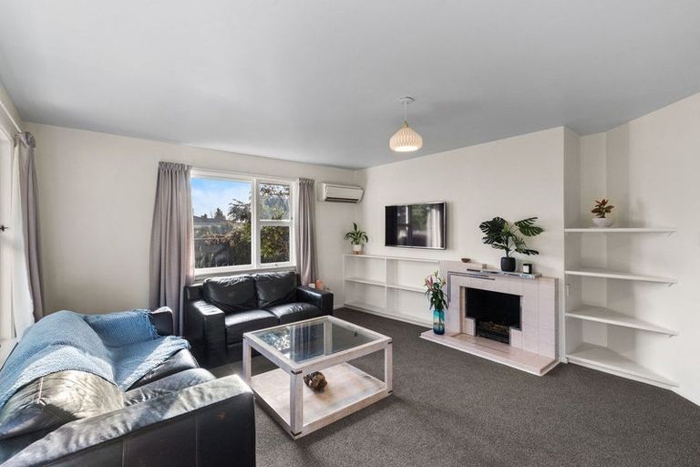 Photo of property in 178 Centaurus Road, Saint Martins, Christchurch, 8022