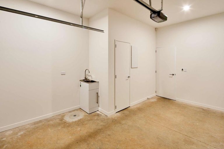 Photo of property in 25c Thompson Street, Mount Cook, Wellington, 6011