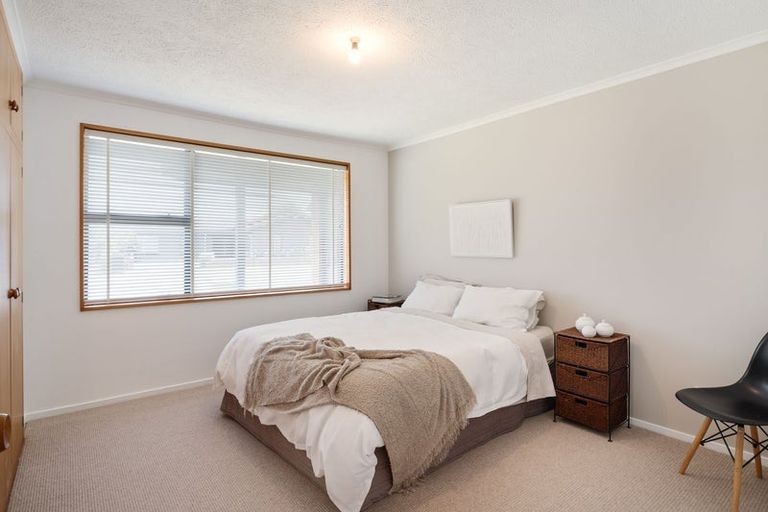 Photo of property in 1/82 Waratah Street, Avondale, Christchurch, 8061