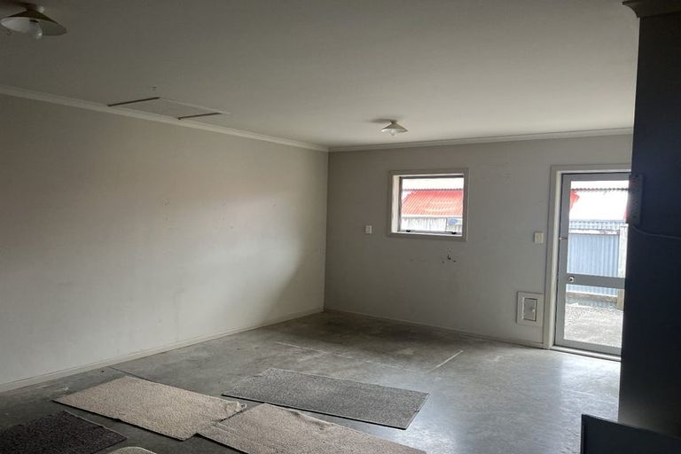 Photo of property in 44b Hokio Beach Road, Levin, 5510