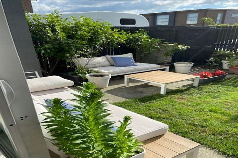 Photo of property in 20 Oioi Road, Hobsonville, Auckland, 0616