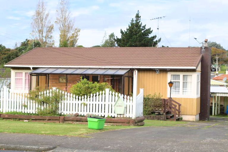 Photo of property in 130 Wellington Street, Howick, Auckland, 2014