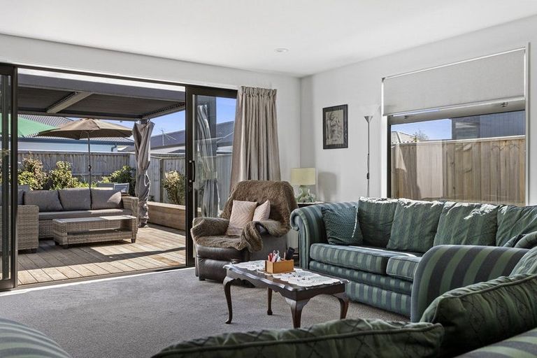 Photo of property in 118 Chinnerys Road, Woodend, 7610