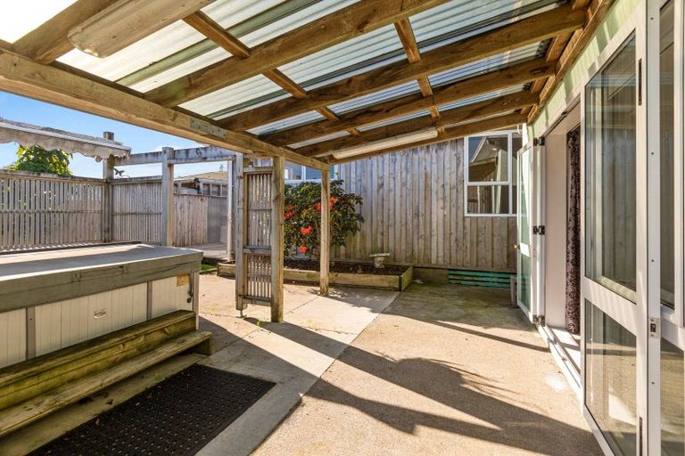 Photo of property in 53 Blake Street, Waitara, 4320