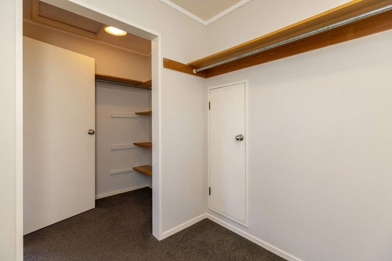 Photo of property in 131 Renown Road, Raumati South, Paraparaumu, 5032