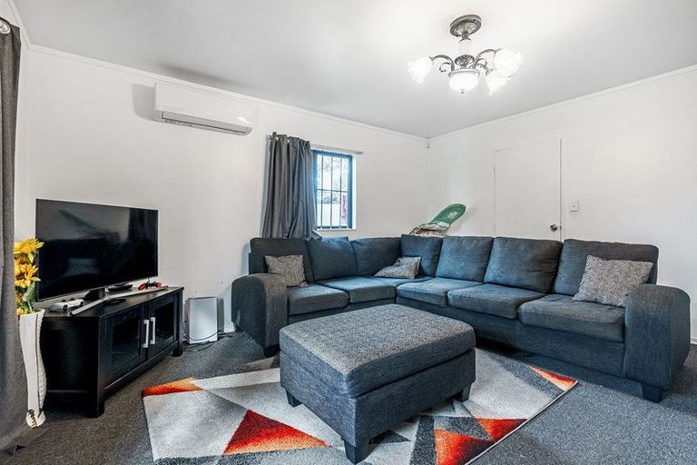 Photo of property in 42 Buckland Road, Mangere East, Auckland, 2024