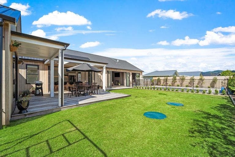 Photo of property in 9 Awanui Crescent, Matakana, Warkworth, 0985