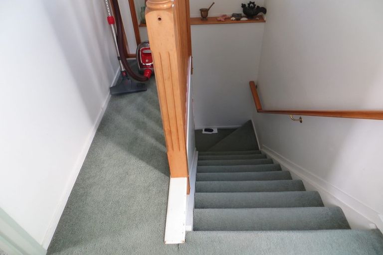 Photo of property in 1/11 Rakaia Rise, Clover Park, Auckland, 2019