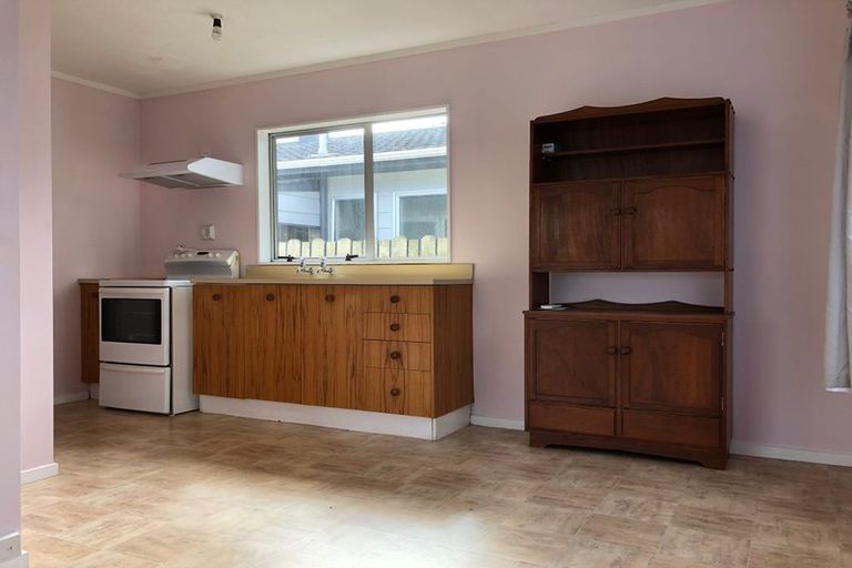 Photo of property in 24a Plunket Avenue, Petone, Lower Hutt, 5012