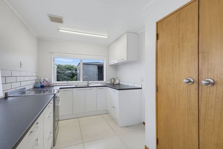 Photo of property in 13c Hussey Street, Waverley, 4510