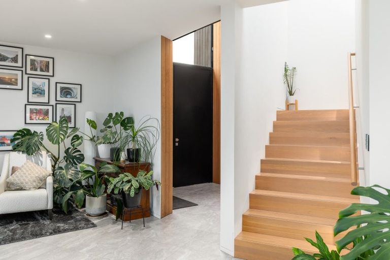 Photo of property in 26 Hackthorne Road, Cashmere, Christchurch, 8022