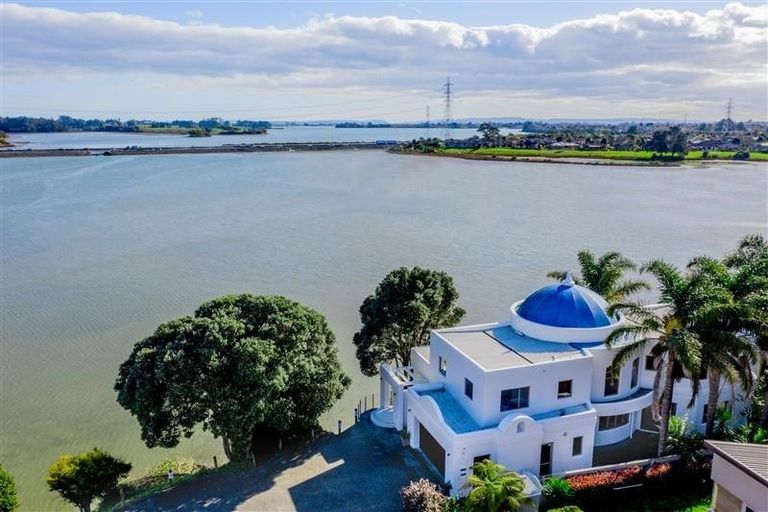 Photo of property in 6 Shepherds Road, Papakura, 2110