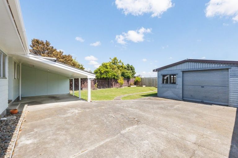 Photo of property in 21 Paradise Place, Milson, Palmerston North, 4414