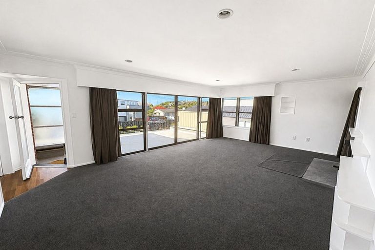 Photo of property in 141 Bucklands Beach Road, Bucklands Beach, Auckland, 2012