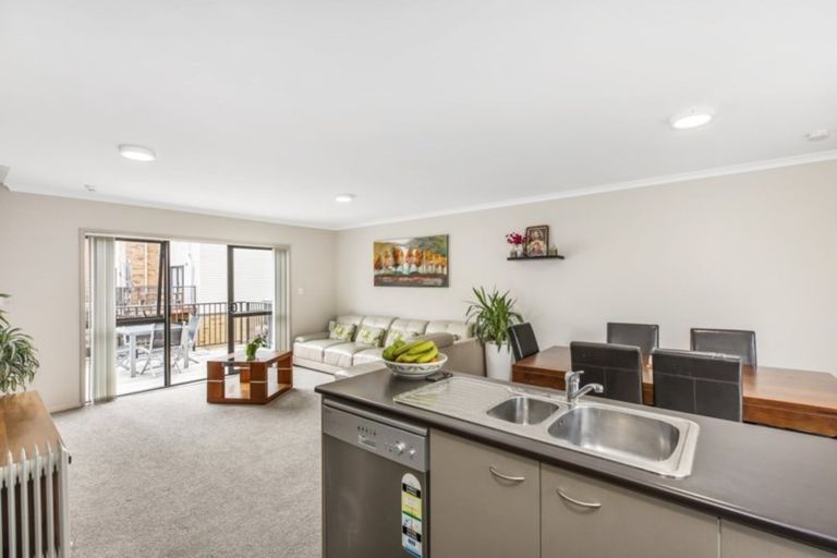 Photo of property in St Claire Village, 45/172 Mcleod Road, Te Atatu South, Auckland, 0610