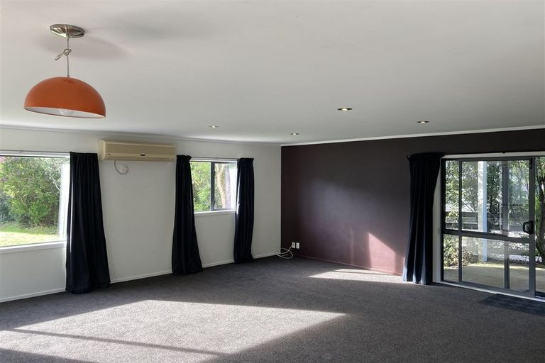 Photo of property in 33 Harrison Street West, Featherston, 5710