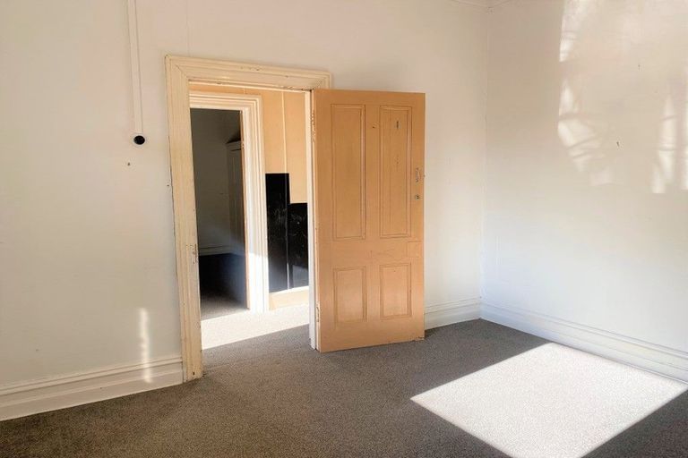 Photo of property in 16 Threadneedle Street, Greymouth, 7805