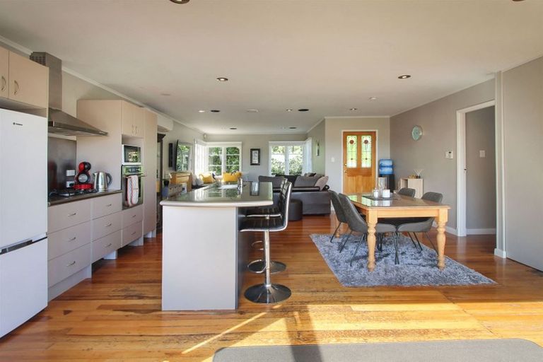 Photo of property in 7 Buchanan Road, Kingseat, Papakura, 2580