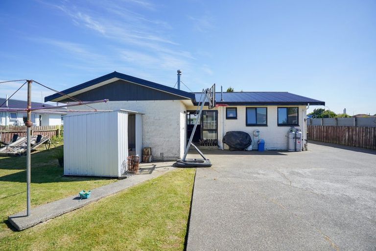Photo of property in 39 Chesney Place, Heidelberg, Invercargill, 9812