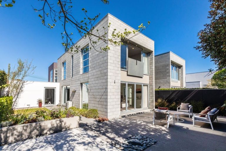 Photo of property in 9 Cox Street, Merivale, Christchurch, 8014
