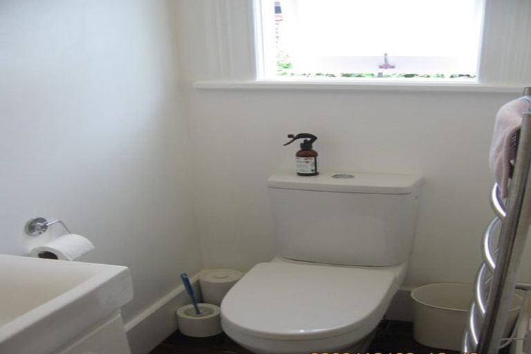 Photo of property in 94 Victoria Road, Devonport, Auckland, 0624