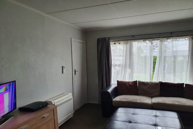 Photo of property in 43 Dunarnan Street, Avonside, Christchurch, 8061