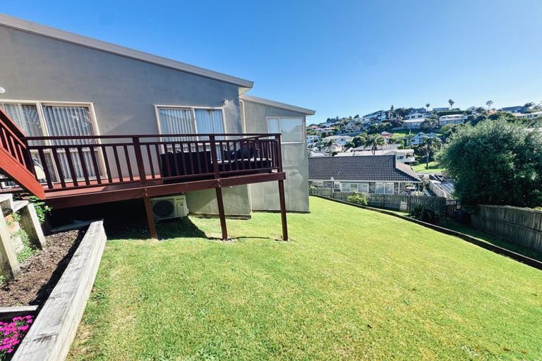 Photo of property in 5 Coralsea Way, Arkles Bay, Whangaparaoa, 0932