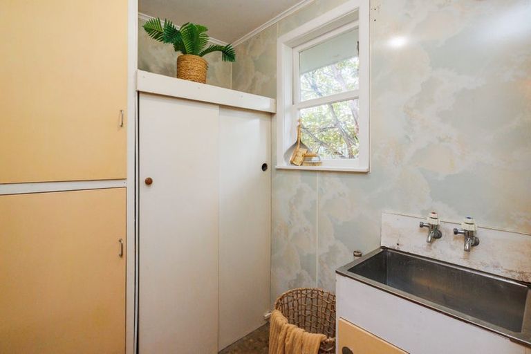 Photo of property in 81 Wyndham Street, Ashhurst, 4810