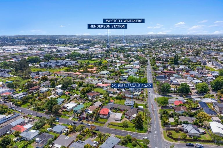 Photo of property in 2/1 Ribblesdale Road, Henderson, Auckland, 0612