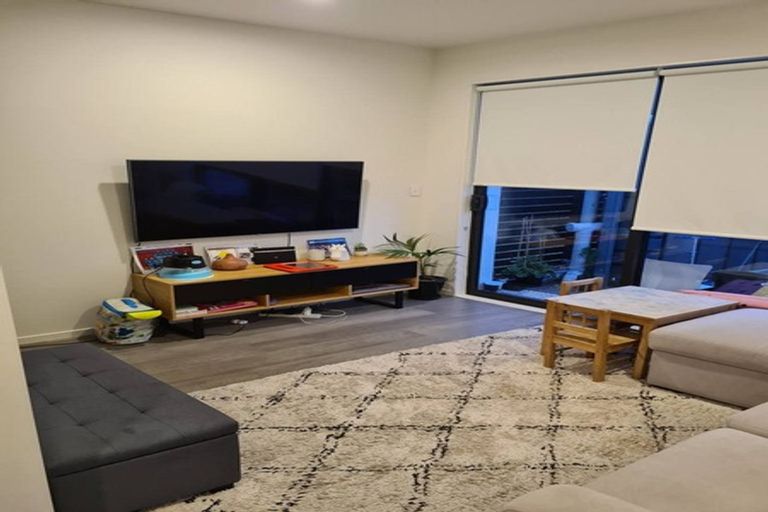 Photo of property in 2 Mata Lane, Stanmore Bay, Whangaparaoa, 0932