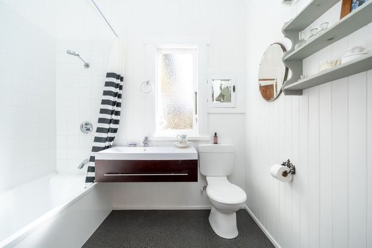 Photo of property in 23 Claude Street, Fairfield, Hamilton, 3214