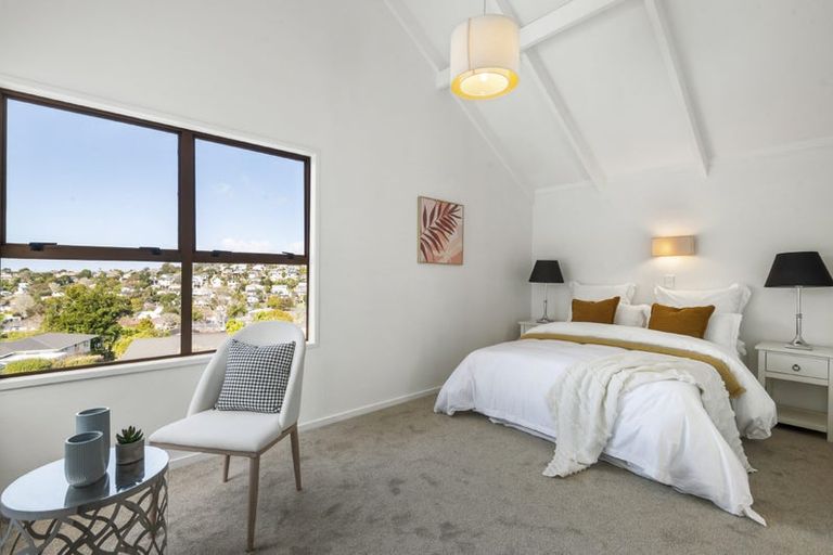 Photo of property in 2/55 Monarch Avenue, Hillcrest, Auckland, 0627