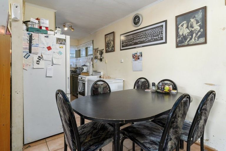 Photo of property in 113 Coast Road, Wainuiomata, Lower Hutt, 5014