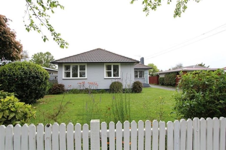 Photo of property in 4 Barrie Crescent, Silverdale, Hamilton, 3216
