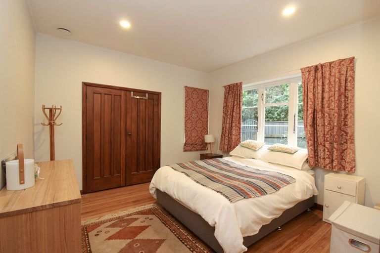 Photo of property in 118 Cashmere Avenue, Khandallah, Wellington, 6035