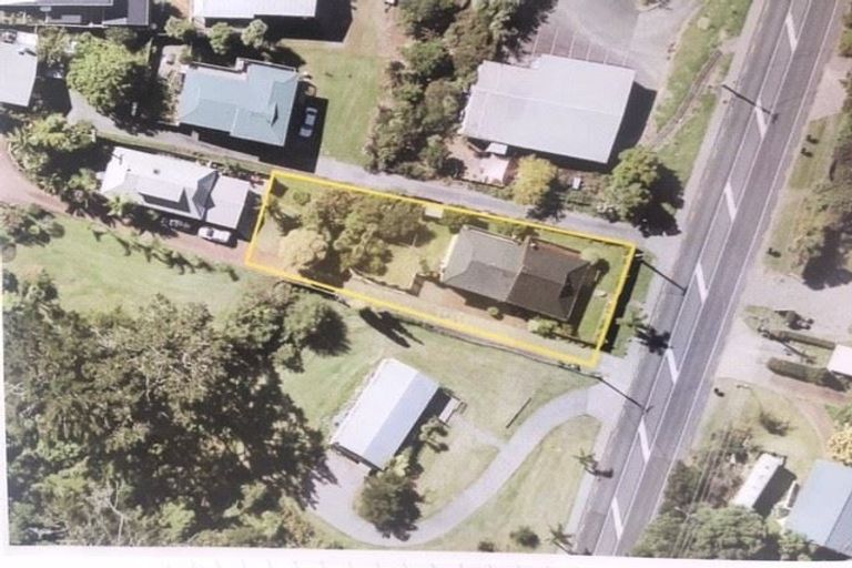 Photo of property in 2/708 Beach Road, Browns Bay, Auckland, 0630