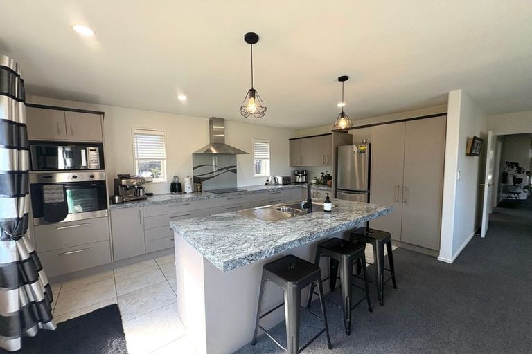 Photo of property in 63 Country Palms Drive, Halswell, Christchurch, 8025
