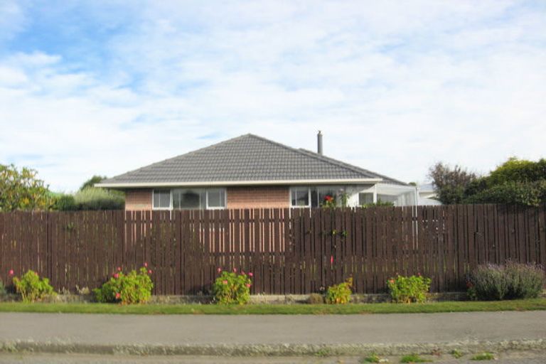 Photo of property in 84 Cheyenne Street, Sockburn, Christchurch, 8042