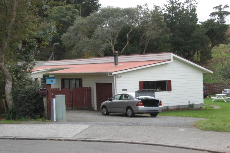 Photo of property in 27 Fincham Road, Raumati Beach, Paraparaumu, 5032