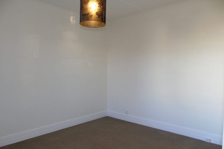 Photo of property in 39 Richmond Street, Petone, Lower Hutt, 5012